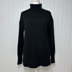 Everlane Classic Black Turtleneck Sweater Size XS